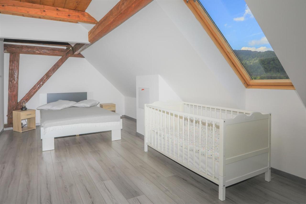 Apartment Krnicar Zgornje Gorje Bagian luar foto